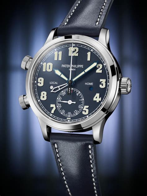 patek philippe pilot& 39|calatrava pilot travel time.